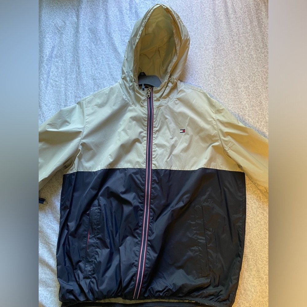 Tommy Hilfiger Large Men’s Windbreaker